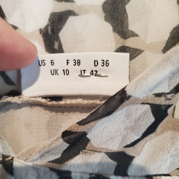 Blouses - Picture 4 of 4